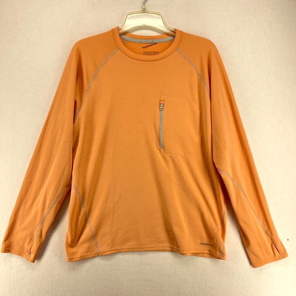 Patagonia Lightweight Tshirt Peach Color With Front Zip Pocket Mens Size M